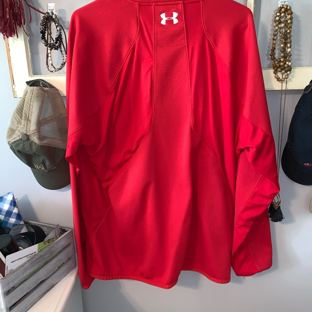 Under armor pull over - Picture 2 of 2
